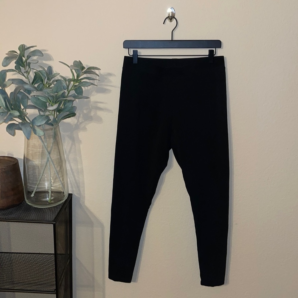 Soft Surroundings black leggings